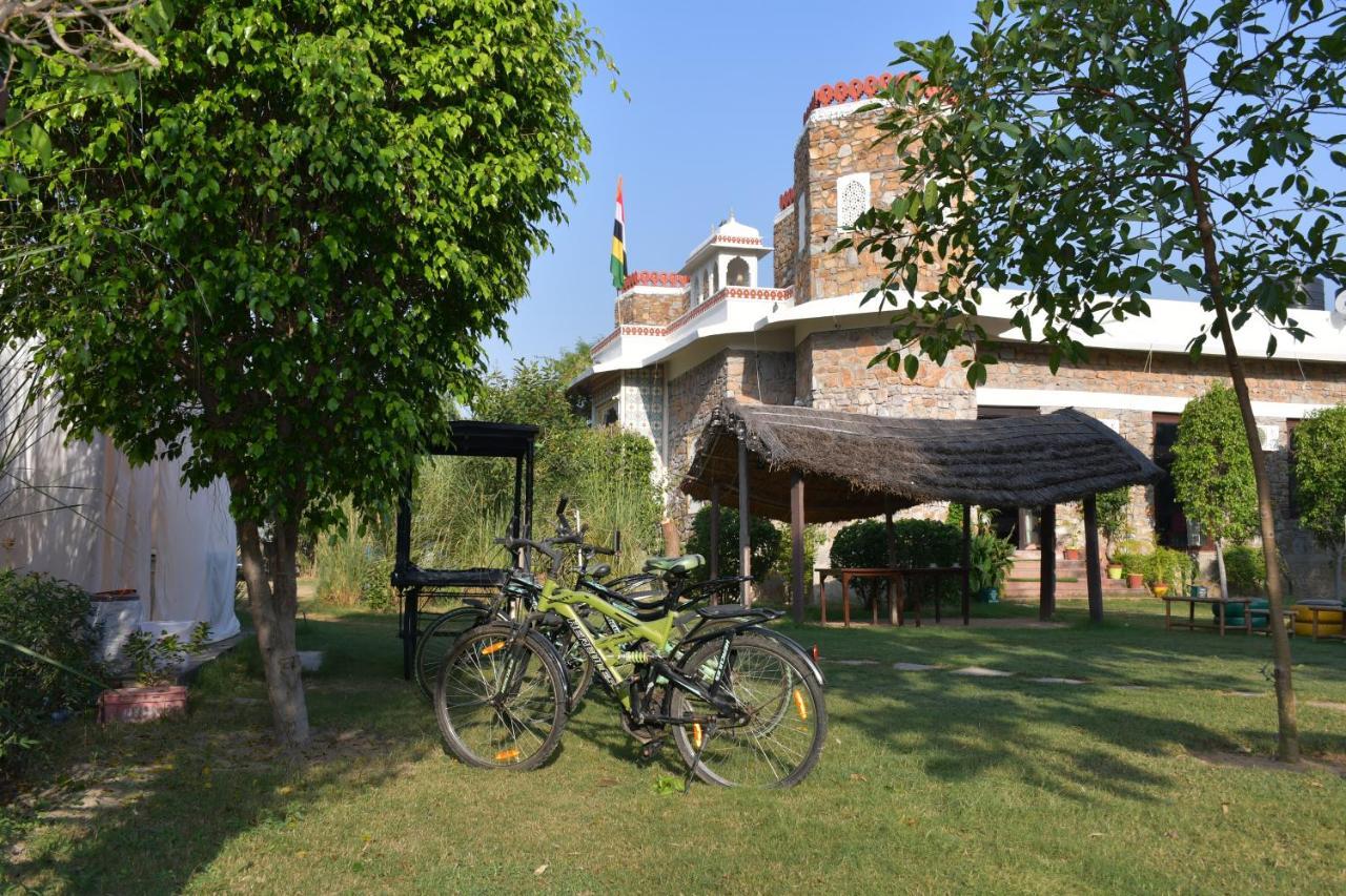 סוואי מדופור Sultan Bagh Resort By The Sky Imperial מראה חיצוני תמונה