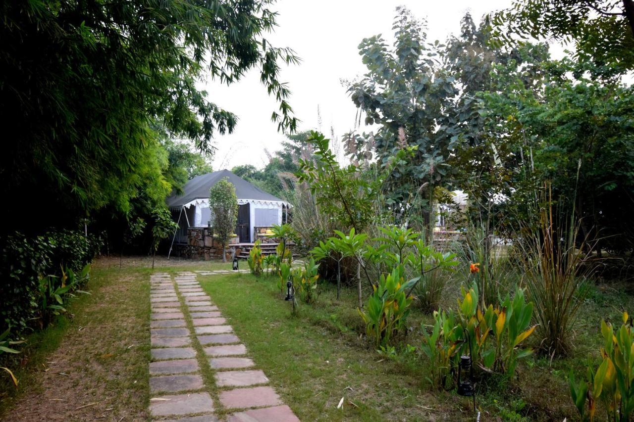 סוואי מדופור Sultan Bagh Resort By The Sky Imperial מראה חיצוני תמונה